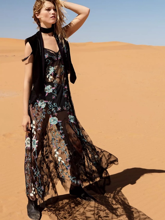 Free People Dresses & Skirts - NWOT Free People Embroidered Boquet Maxi Slip